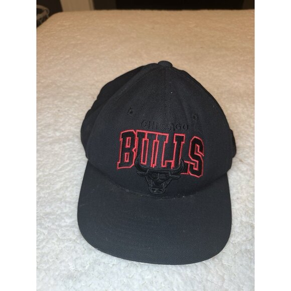 mitchell & Ness Hardwood Classics Chicago Bulls NBA Hat Cap - Picture 1 of 5